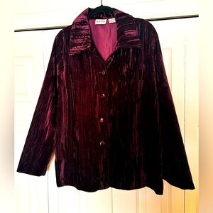Apparenza deep purple textured velvet button front blouse, long sleeved size XL